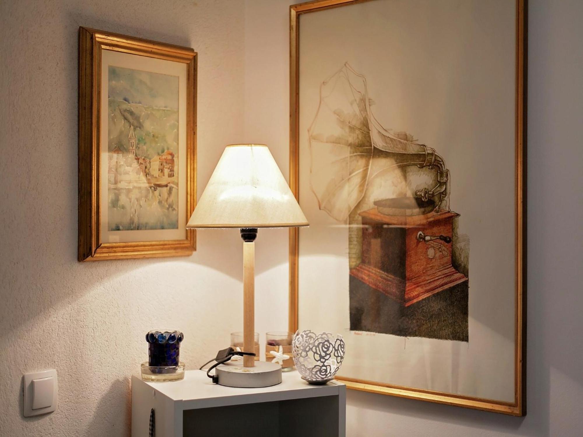 Cozy Apartment With A Balcony And A Sea View Brela Eksteriør billede